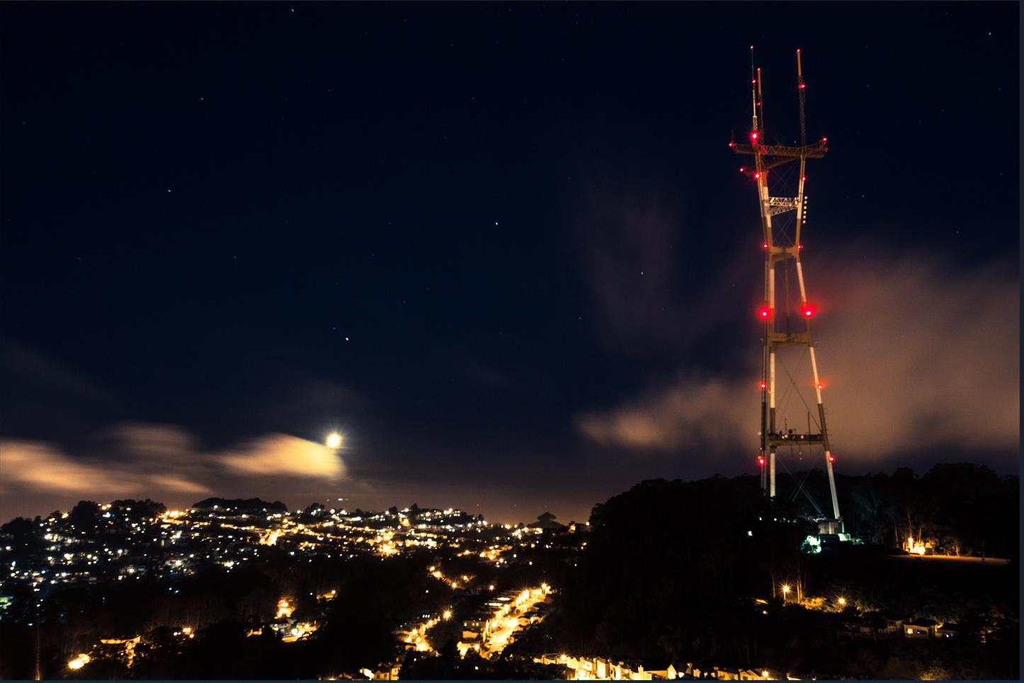 Koja je standardna snaga (nazivna potrošnja energije) svjetala za prepreke u zrakoplovstvu?